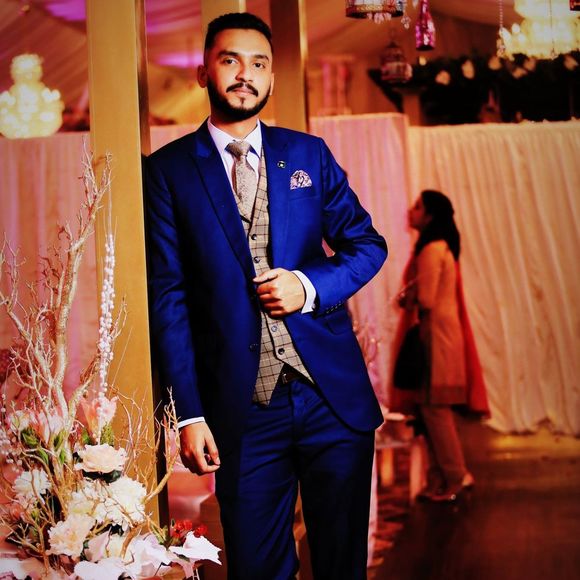 Meet your Posher, Hammad - Picture 1 of 1